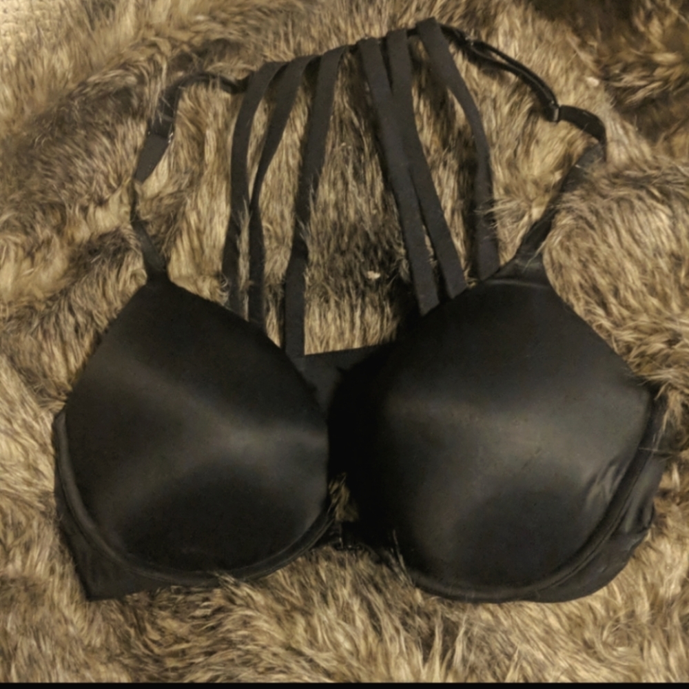 Victoria’s Secret Pink Wear Everywhere Push-Up Bra 36C
